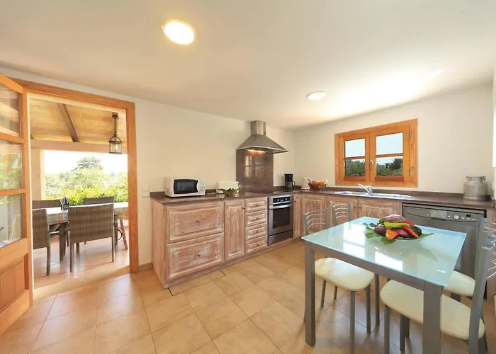 Els Baladres By Sealand